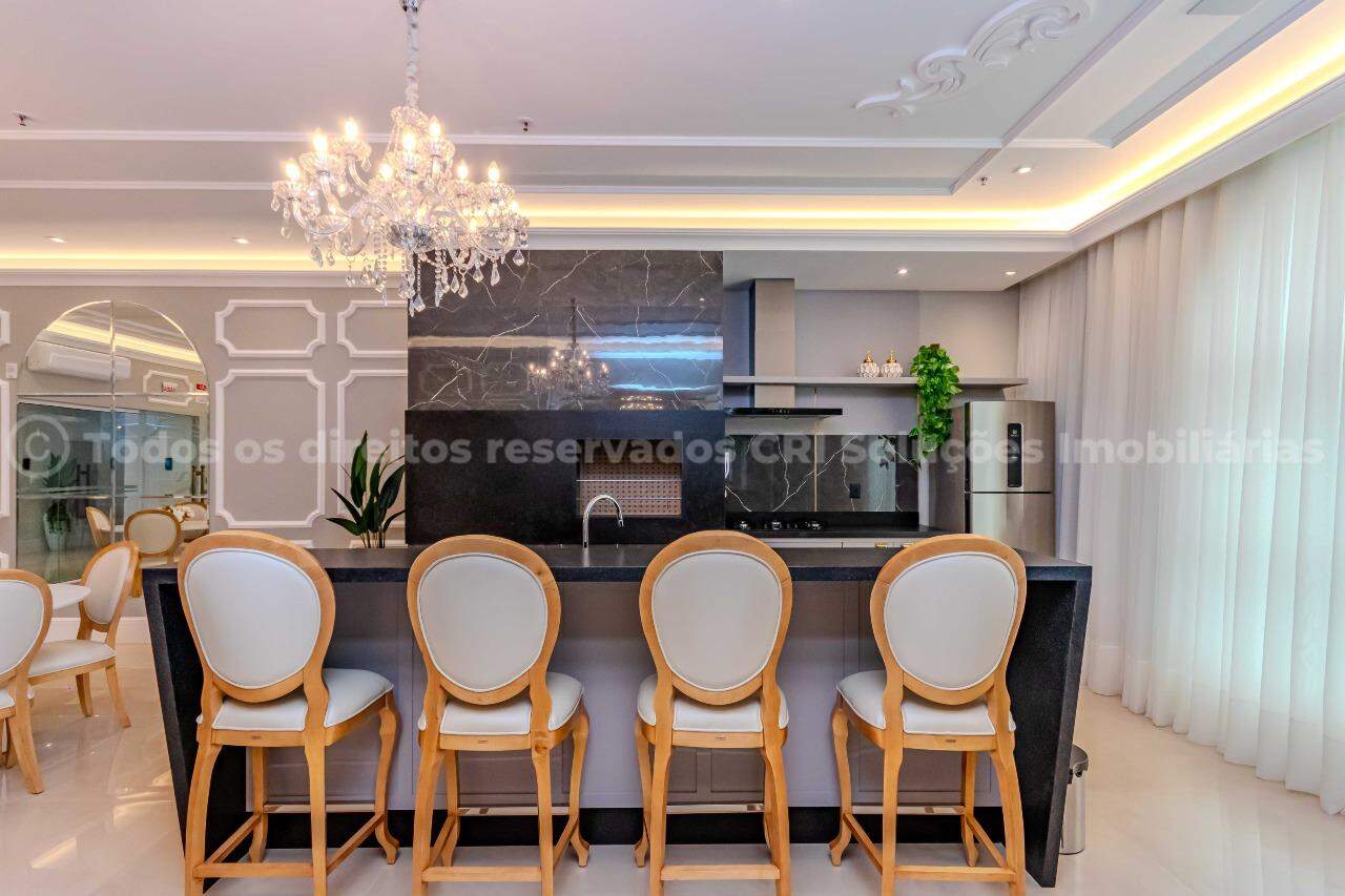 Foto do imóvel Aparatamento alto padrão à venda com 4 suítes e 3 vagas de garagem no La Belle Tour Residence em Balneário Camboriú