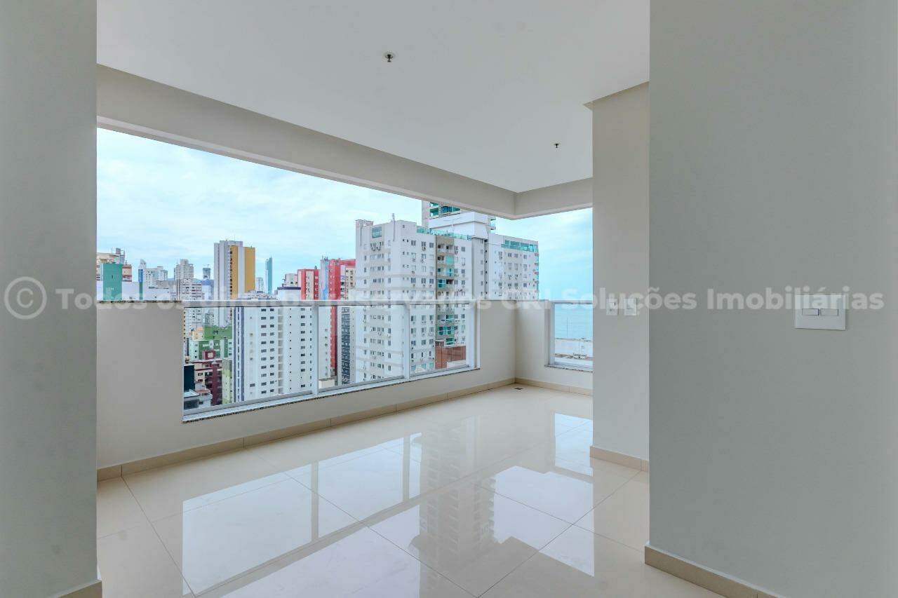 Foto do imóvel Aparatamento alto padrão à venda com 4 suítes e 3 vagas de garagem no La Belle Tour Residence em Balneário Camboriú