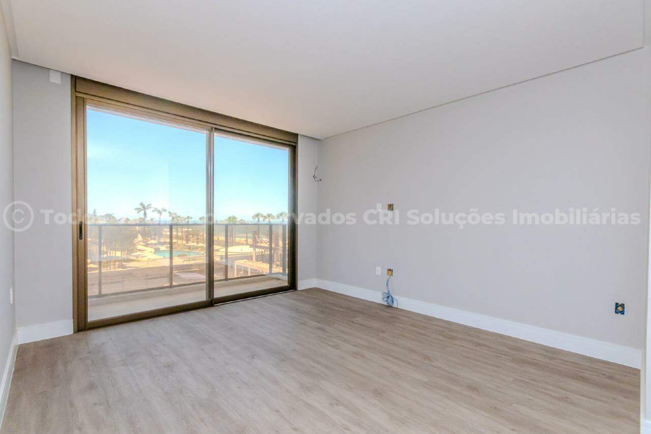 Foto do imóvel Cobertura Triplex de Alto Padrão com 4 Suítes e 4 Vagas de Garagem na Praia Brava – Itajaí