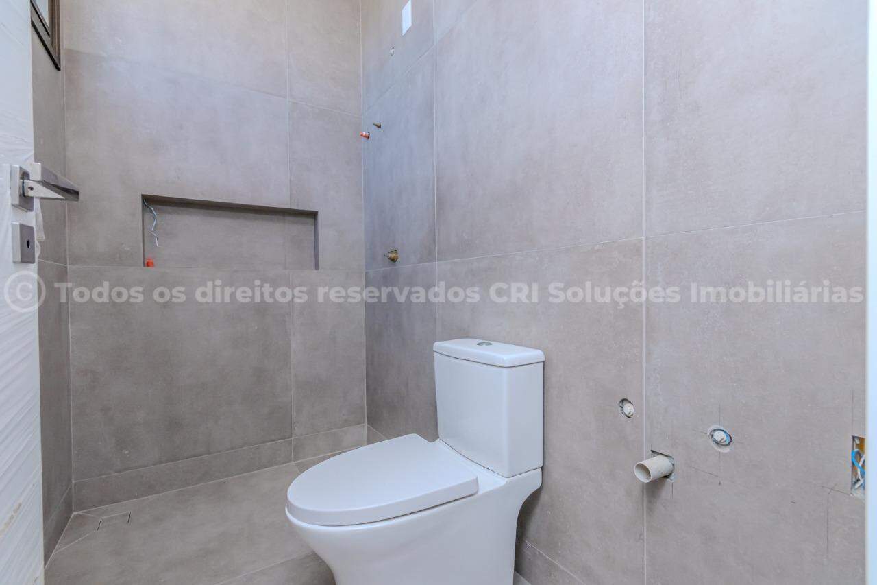 Foto do imóvel Cobertura Triplex de Alto Padrão com 4 Suítes e 4 Vagas de Garagem na Praia Brava – Itajaí
