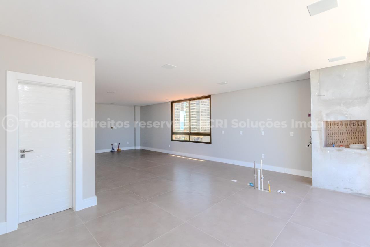 Foto do imóvel Cobertura Triplex de Alto Padrão com 4 Suítes e 4 Vagas de Garagem na Praia Brava – Itajaí