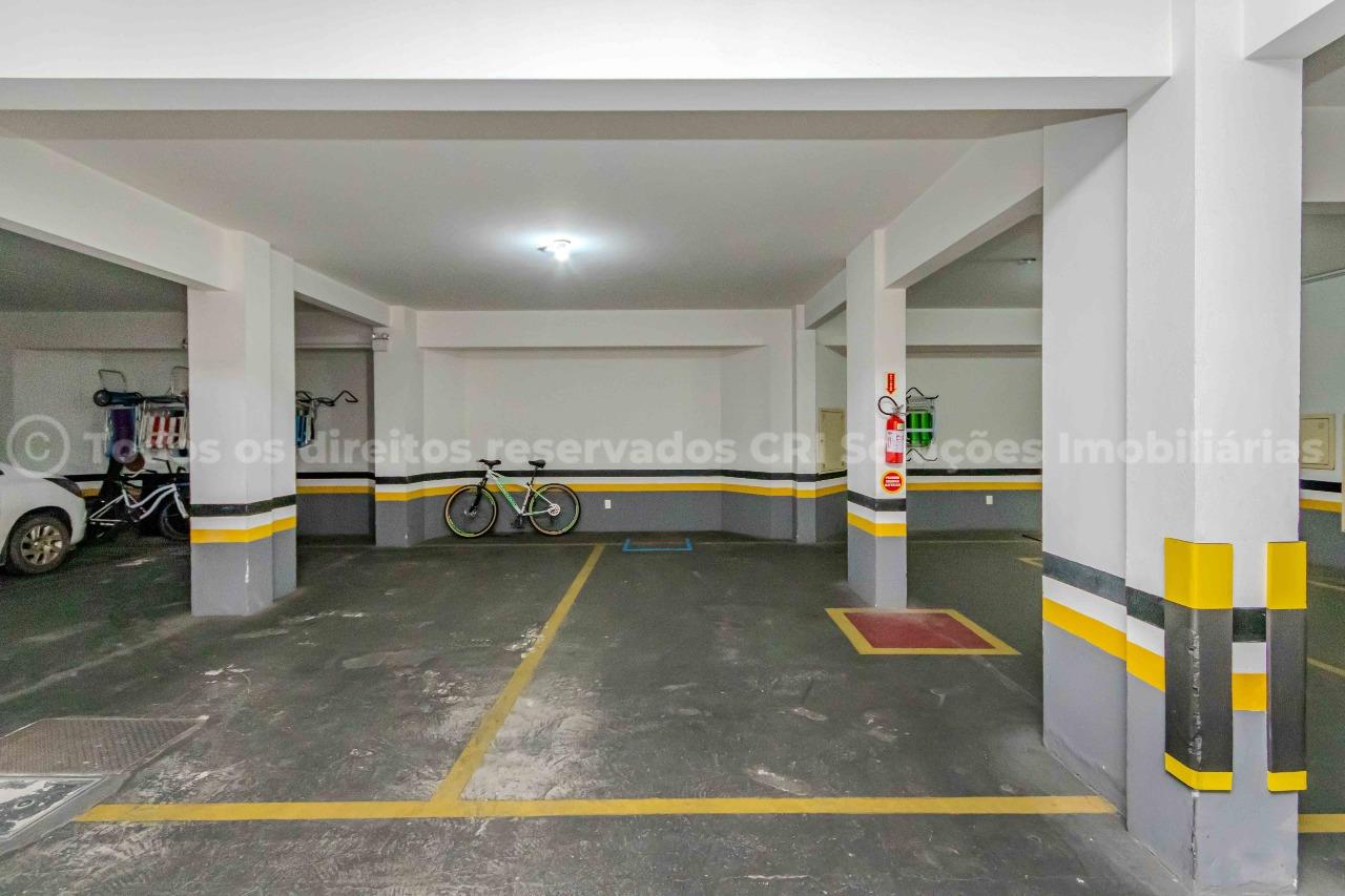 Foto do imóvel Apartamento mobiliado à venda com 2 dormitórios sendo 1 suíte e 1 vaga de garagem no Edifício Orlando José, no centro de Balneário Camboriú
