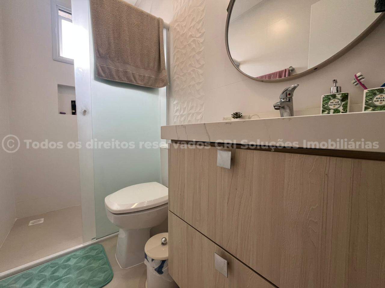 Foto do imóvel Apartamento a venda no Edificio Vila das Aroeiras com 02 Quartos sendo 01 Suite em Itapema Meia Praia