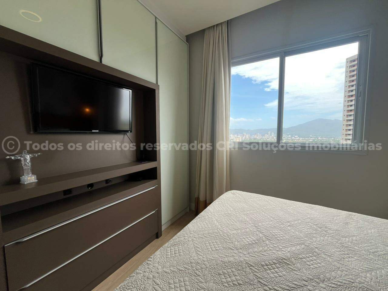 Foto do imóvel Apartamento a venda no Edificio Vila das Aroeiras com 02 Quartos sendo 01 Suite em Itapema Meia Praia