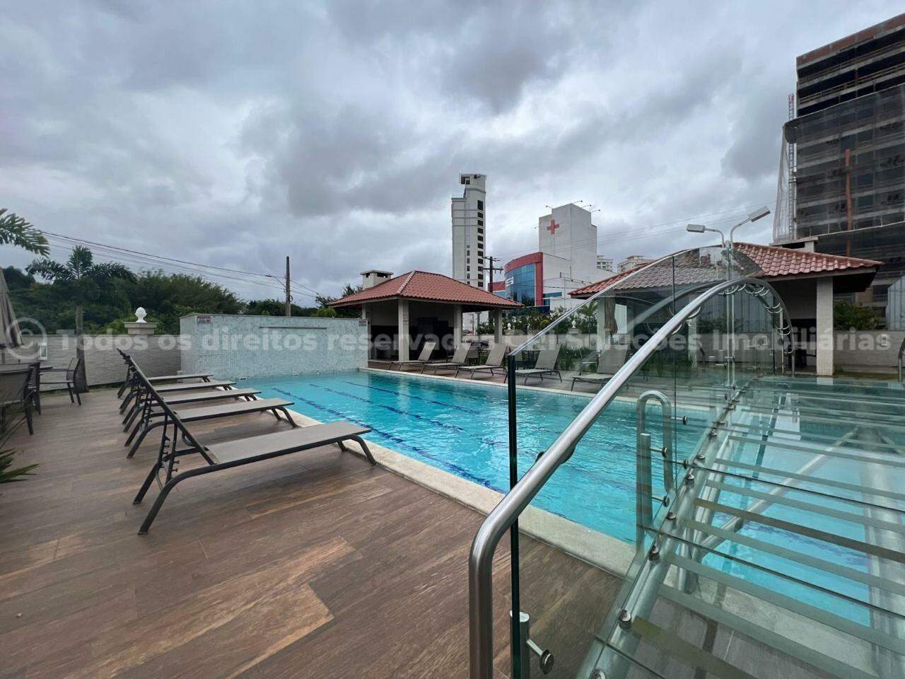 Foto do imóvel Apartamento a venda no Edificio Vila das Aroeiras com 02 Quartos sendo 01 Suite em Itapema Meia Praia