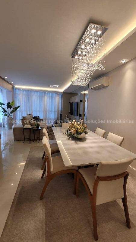 Apartamento 128m² com 4 Suítes no Edifício Portinax no Centro em Balneário Camboriú