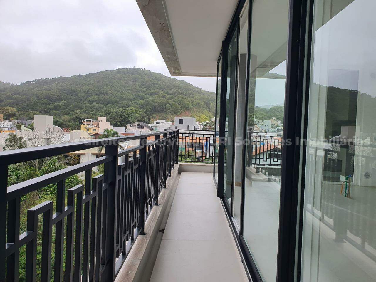 Foto do imóvel Apartamento 3 Suítes a 120 Metros do Mar – 164m² Privativos | 3 Vagas