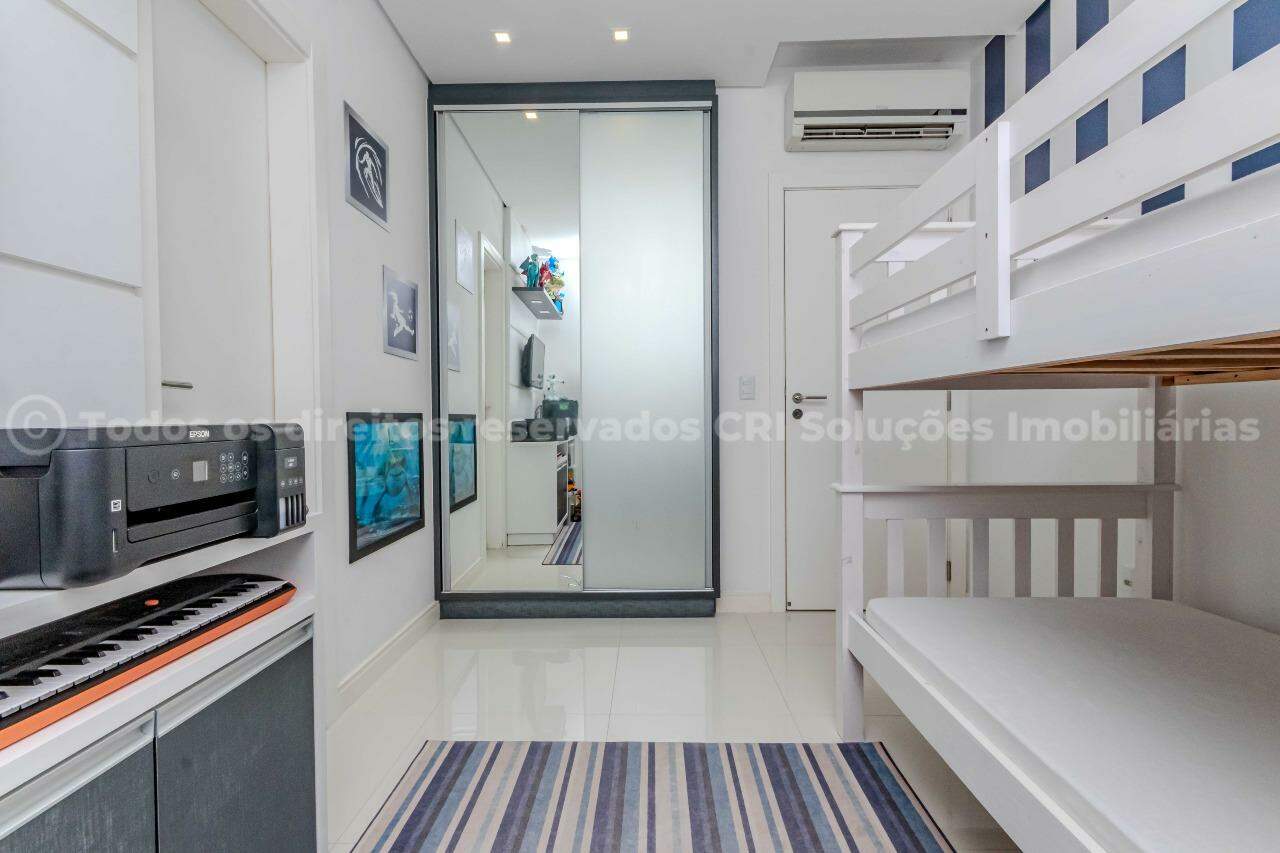 Foto do imóvel Apartamento no Edifício Jardim das Águas no Centro de Itajaí com 2 Quartos, 2 Suítes, Lavabo e 2 Vagas de Garagem, Mobiliado
