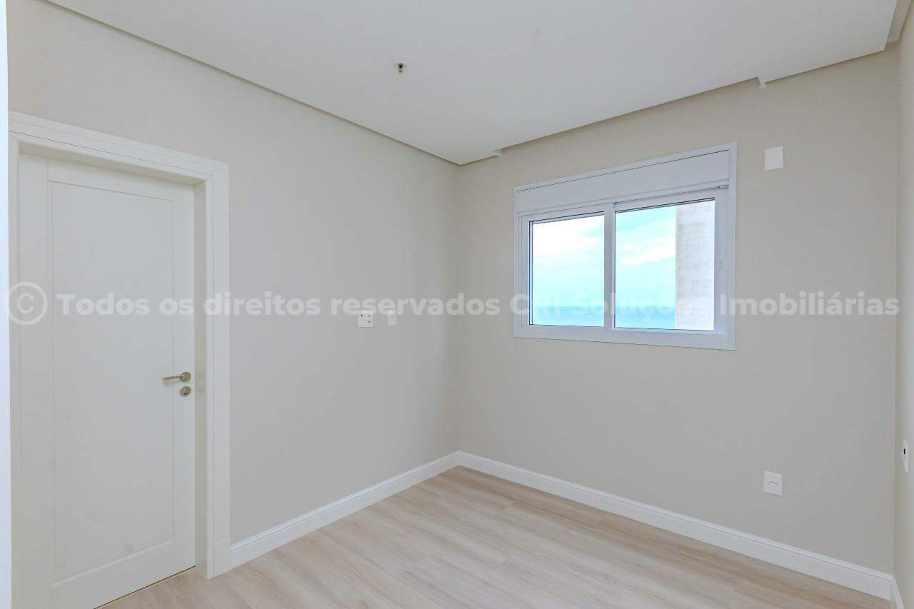 Foto do imóvel Apartamento com vista mar no La Belle Tour Residence com 4 suítes em Balneário Camboriú