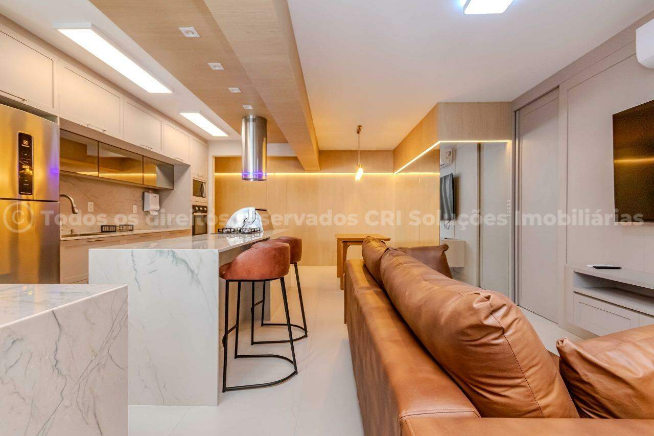 Foto do imóvel Apartamento com 3 dormitórios no Edifício Albany em Balneário Camboriú