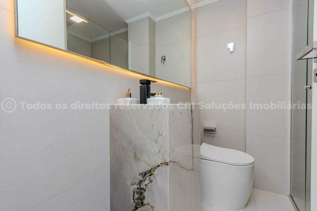 Foto do imóvel Apartamento com 3 dormitórios no Edifício Albany em Balneário Camboriú