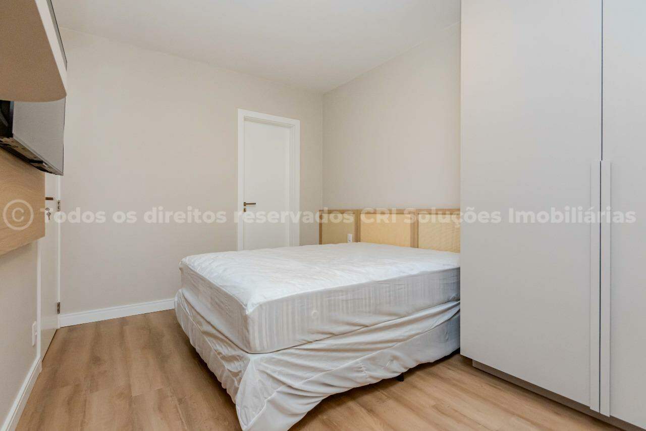 Foto do imóvel Apartamento com 3 dormitórios no Edifício Albany em Balneário Camboriú