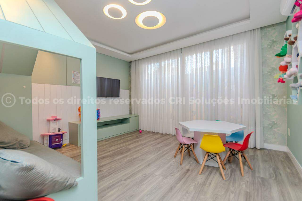Foto do imóvel Edifício LaVilla Santangelo – Apartamento no Centro de Itajaí com 3 Quartos, 3 Suítes, 4 Banheiros e 2 Vagas de Garagem