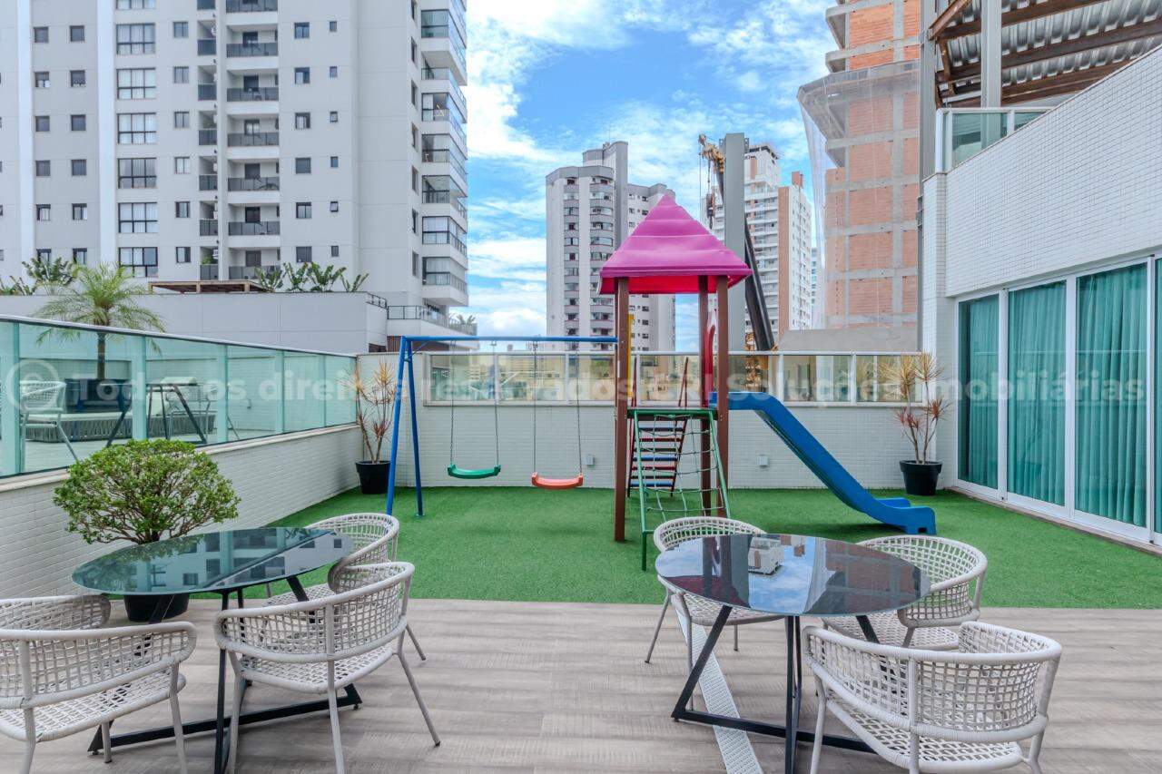 Foto do imóvel Edifício LaVilla Santangelo – Apartamento no Centro de Itajaí com 3 Quartos, 3 Suítes, 4 Banheiros e 2 Vagas de Garagem