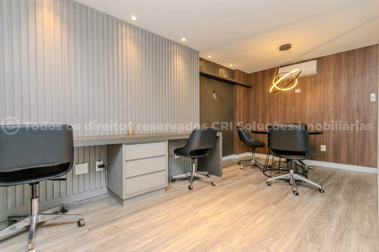 Foto do imóvel Edifício LaVilla Santangelo – Apartamento no Centro de Itajaí com 3 Quartos, 3 Suítes, 4 Banheiros e 2 Vagas de Garagem