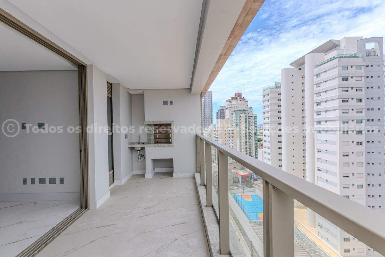 Foto do imóvel Apartamento no Edifício Soho 538 Residence com 03 Suítes vista mar na Praia Brava em Itajaí.
