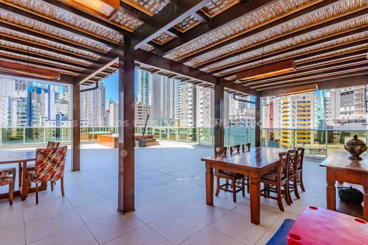 Foto do imóvel Apartamento Mobiliado no Phortinax com 3 Suítes, 4 Banheiros e Lazer Completo