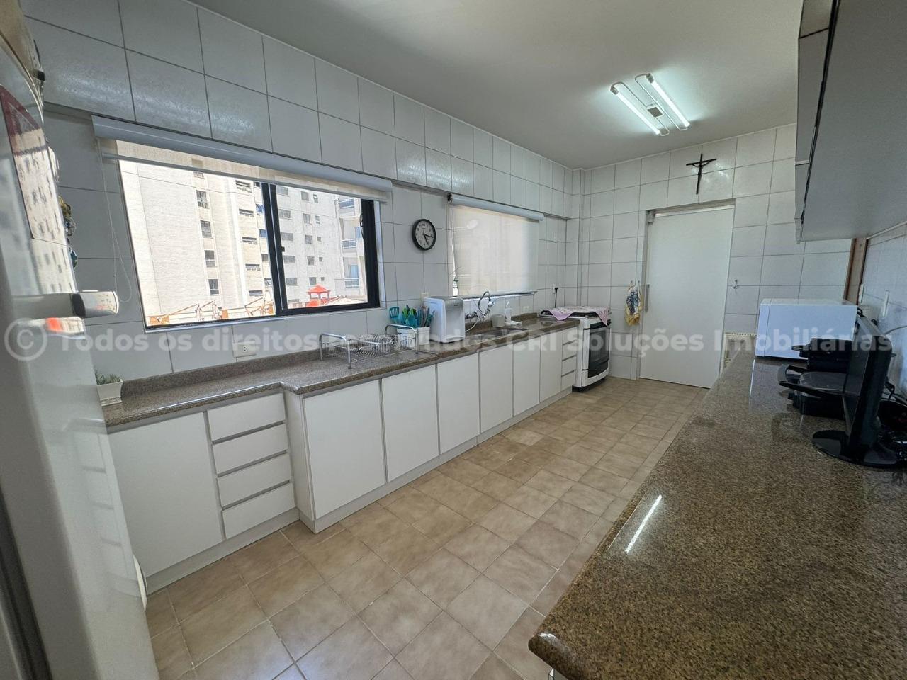 Foto do imóvel Apartamento Joana do Mar – 3 Suítes, 3 Quartos, 5 Banheiros, 2 Vagas, Mobiliado, Vista para o Mar