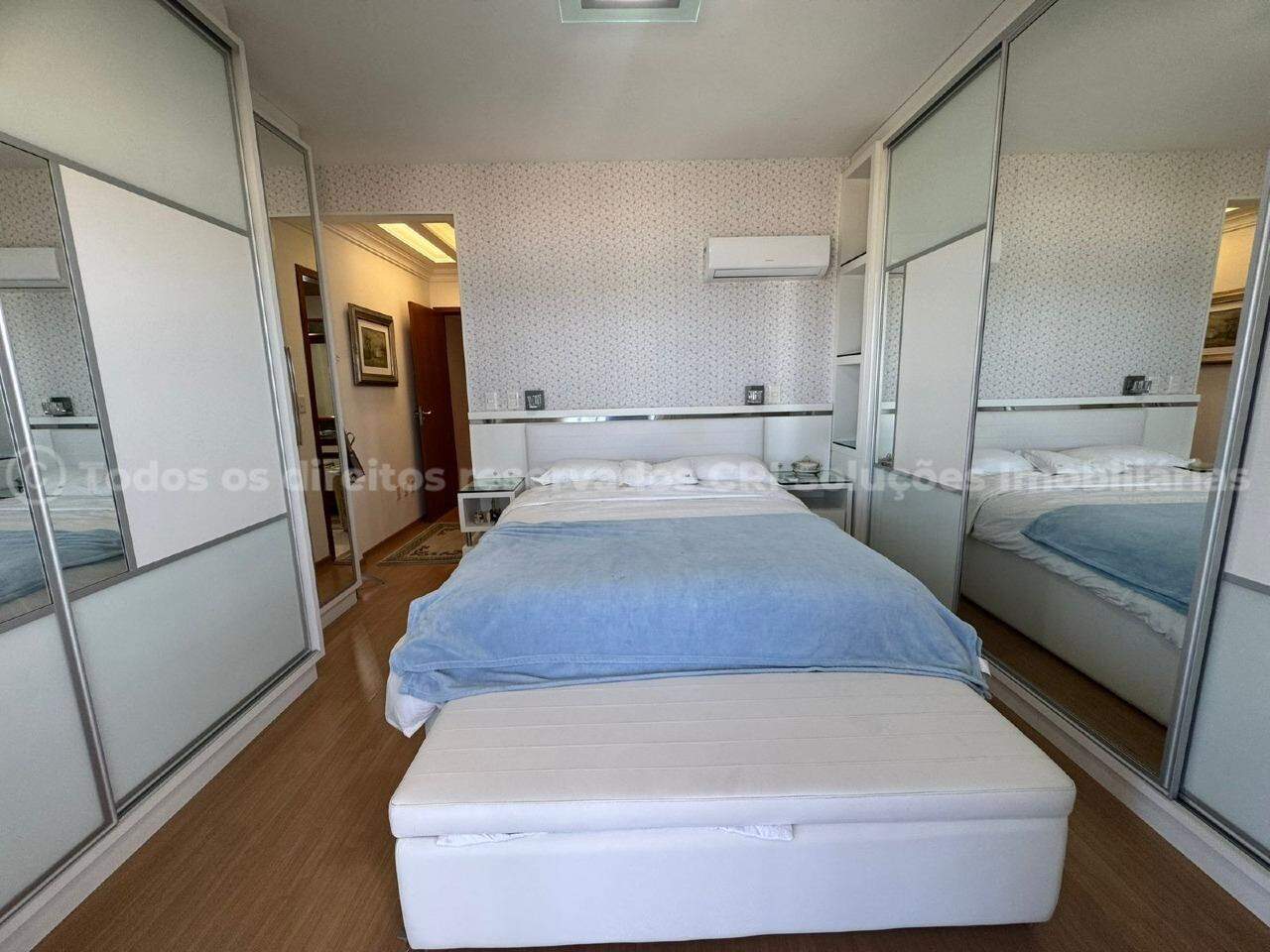 Foto do imóvel Apartamento Joana do Mar – 3 Suítes, 3 Quartos, 5 Banheiros, 2 Vagas, Mobiliado, Vista para o Mar