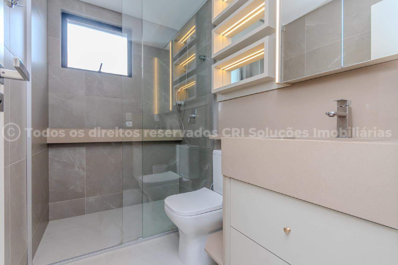 Foto do imóvel Edifício Sauer Residence – Apartamento Mobiliado com 112 m², Vista para o Mar e 3 Suítes