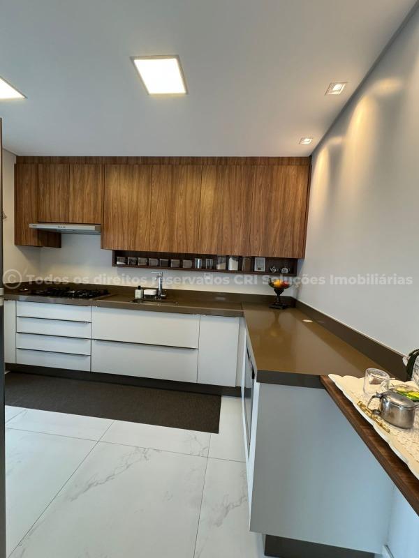 Foto do imóvel Apartamento a venda no edificio Toulon Palace com 04 quartos sendo 04 suites em Itapema Meia Praia