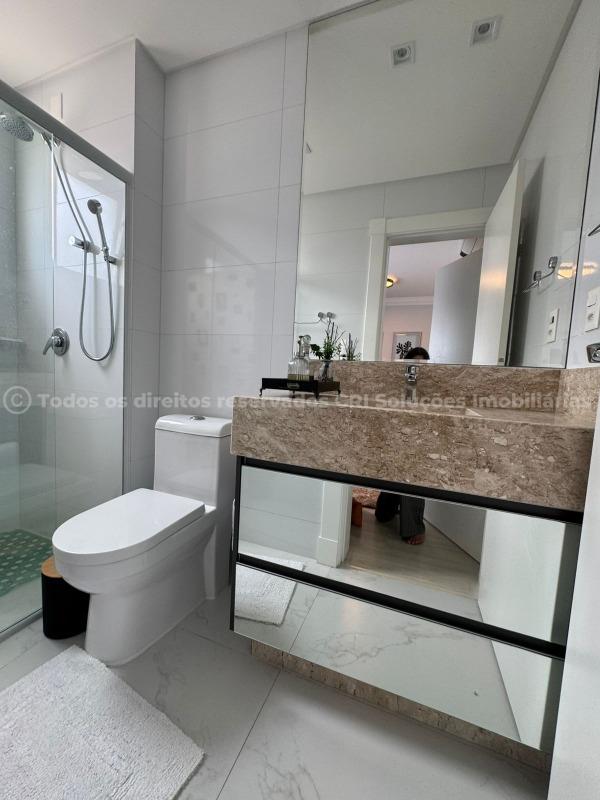 Foto do imóvel Apartamento a venda no edificio Toulon Palace com 04 quartos sendo 04 suites em Itapema Meia Praia