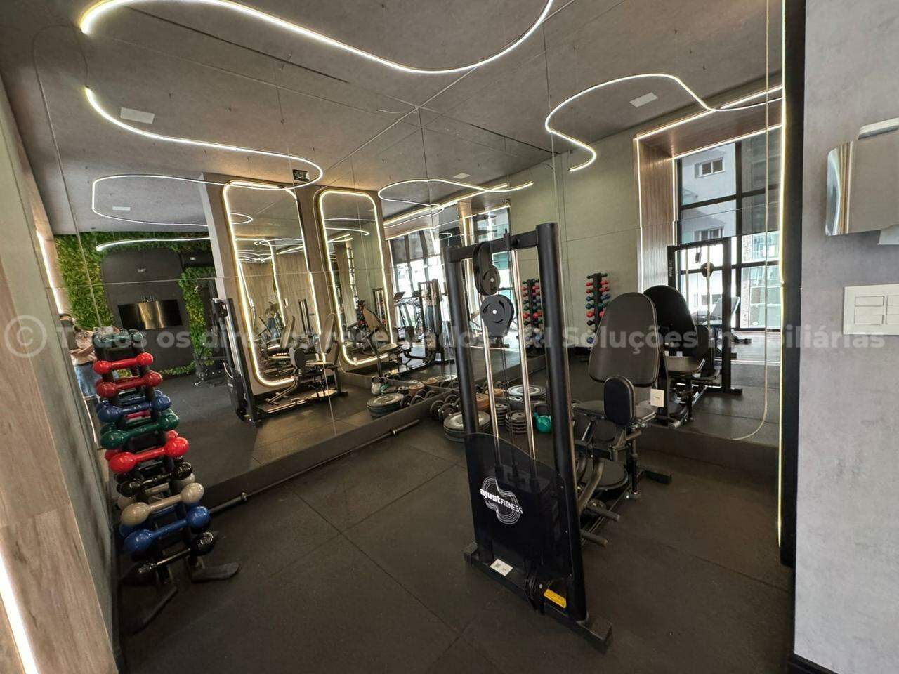 Foto do imóvel Apartamento a venda no Edificio Emerald Bay Residence com 04 quartos sendo 04 suites em Itapema Meia Praia