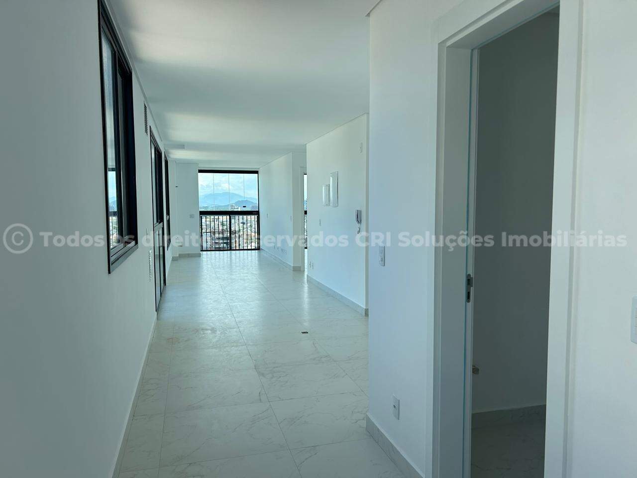 Foto do imóvel Apartamento a venda no Edificio Duquesa de Windsor com 02 quartos sendo 01 suite em Porto Belo Balneario Pereque