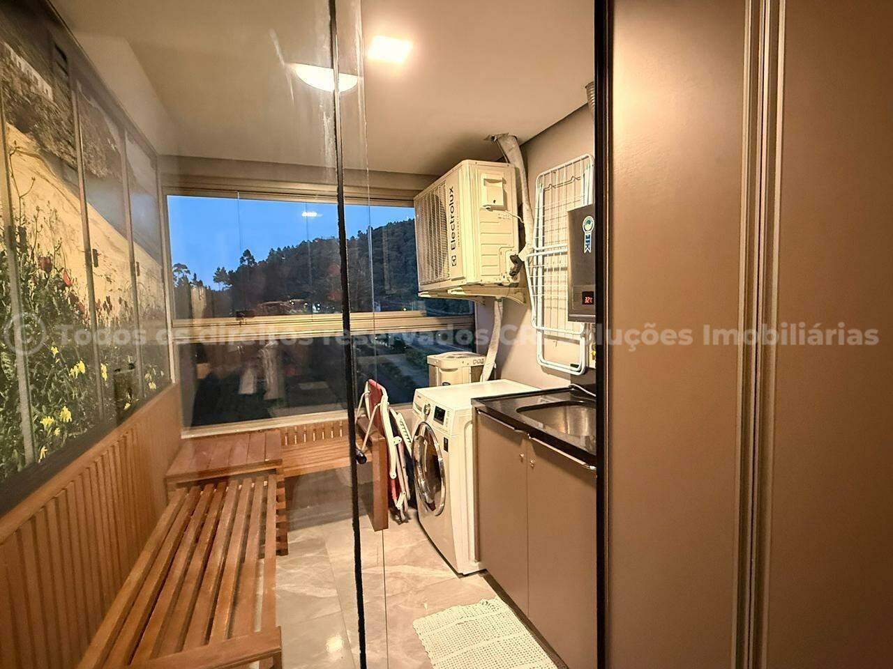 Foto do imóvel MaxHaus Praia Brava – Itajaí: Apartamento com 1 Quarto, 1 Suíte, 2 Banheiros e Área de Lazer Completa