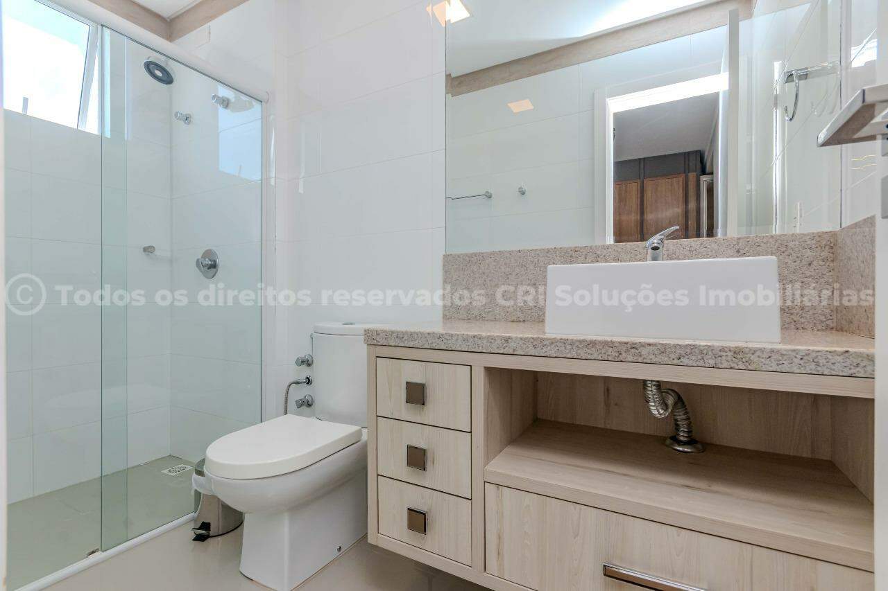 Foto do imóvel Rio de Siena Balneário Camboriú: Apartamento com 3 Quartos, 3 Suítes, 4 Banheiros e Área de Lazer Completa