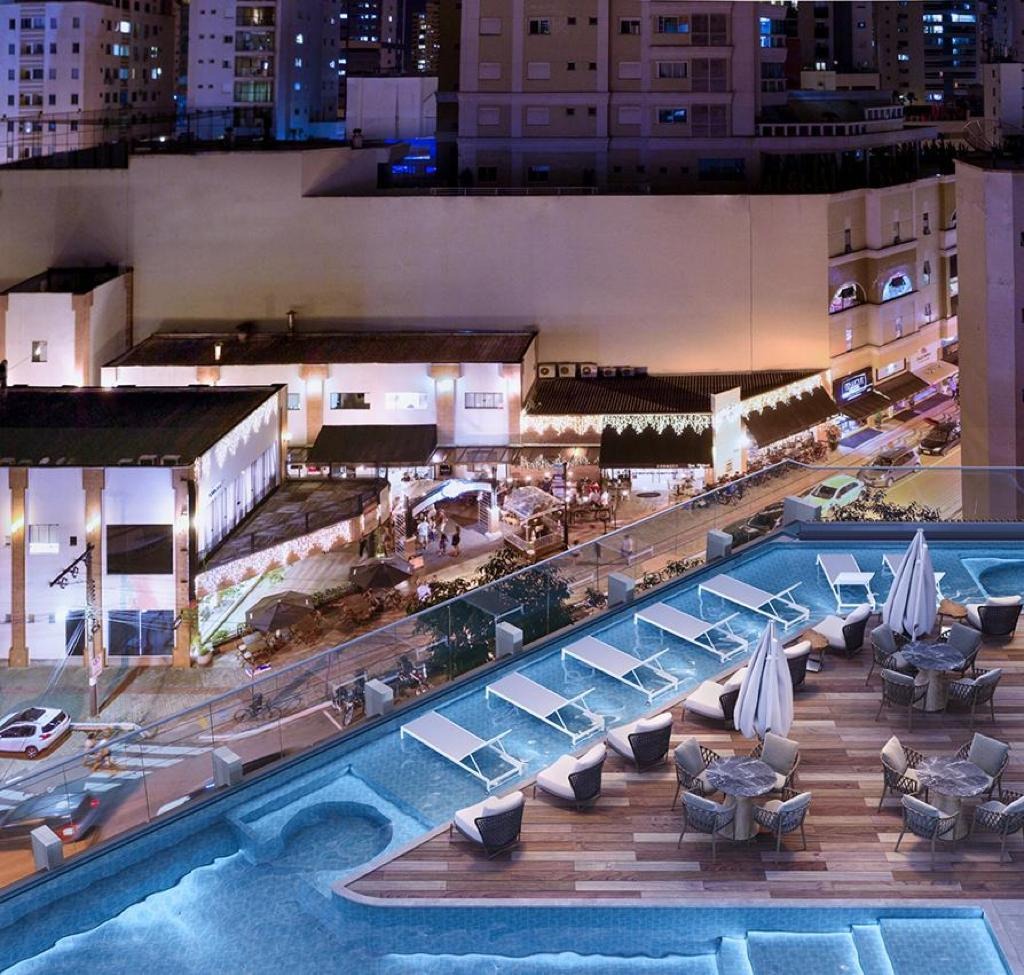 [Edificio] Apartamento à venda 135 Jardins : Piscina