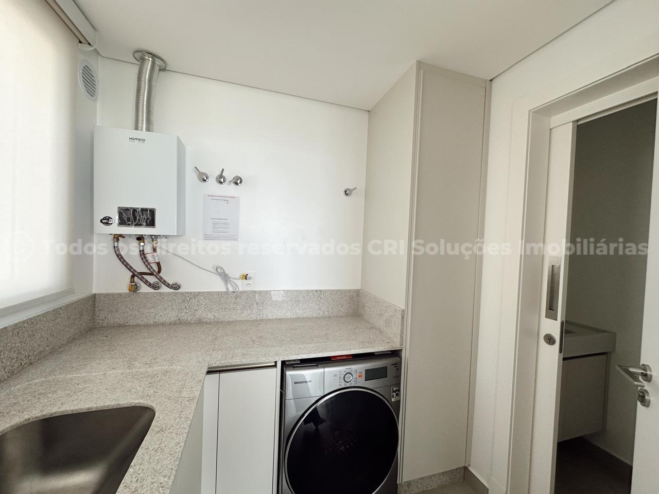 Foto do imóvel Apartamento mobiliado no Le Blanc Praia Brava com 4 suítes e vista para o mar