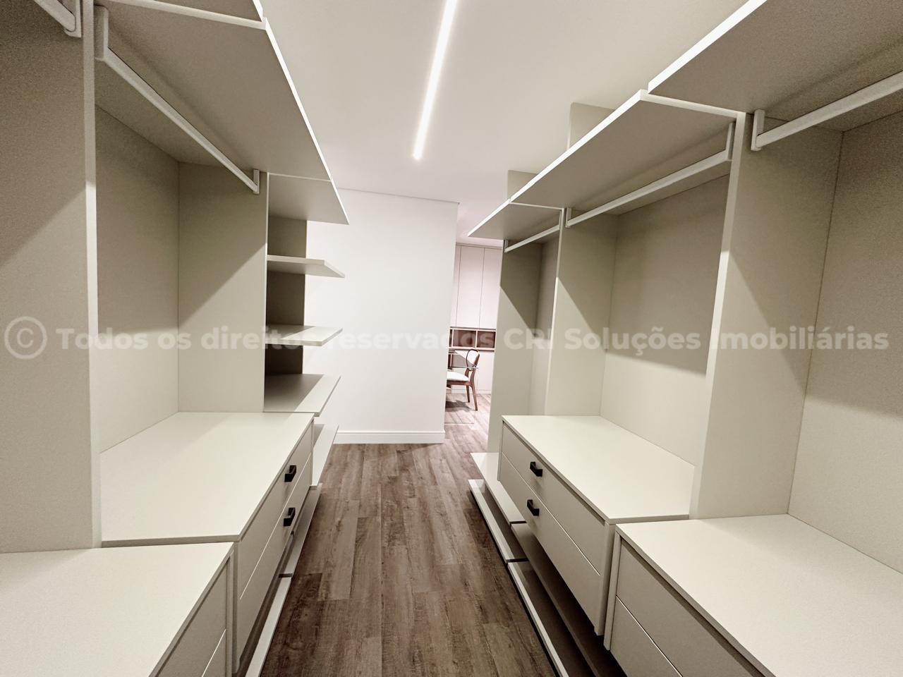 Foto do imóvel Apartamento mobiliado no Le Blanc Praia Brava com 4 suítes e vista para o mar
