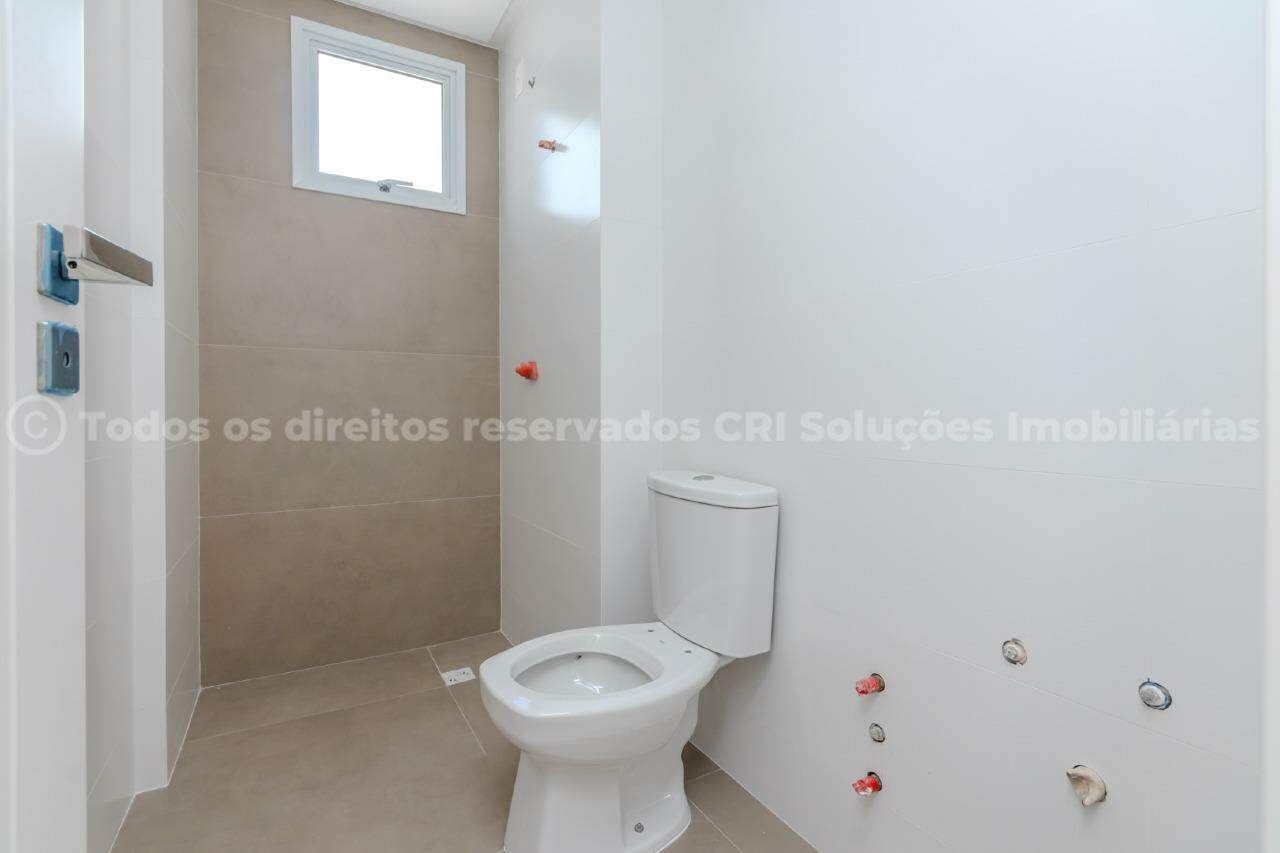 Foto do imóvel Apartamento com 03 Suítes á venda no Edifício Exuberance no Centro em Balneário Camboriú 