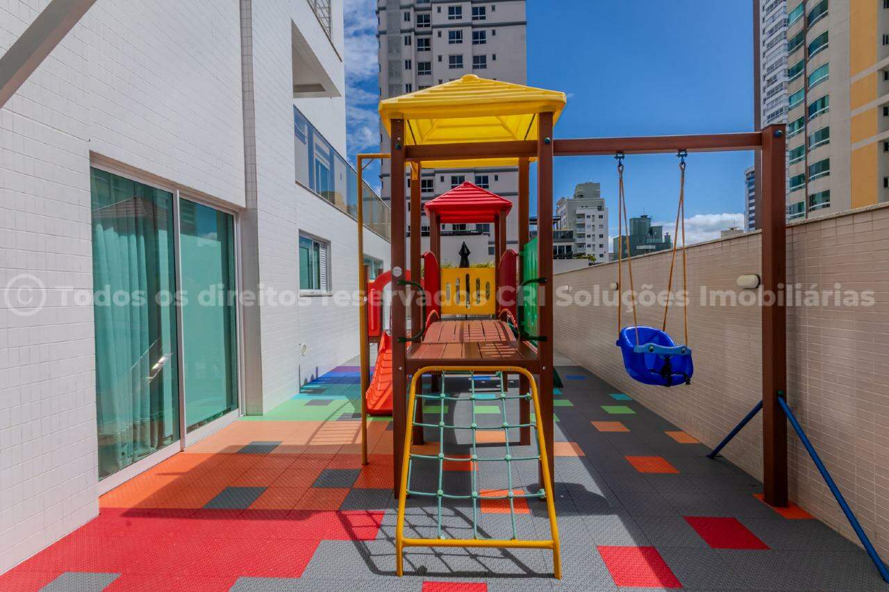 Foto do imóvel Apartamento com 03 Suítes á venda no Edifício Exuberance no Centro em Balneário Camboriú 