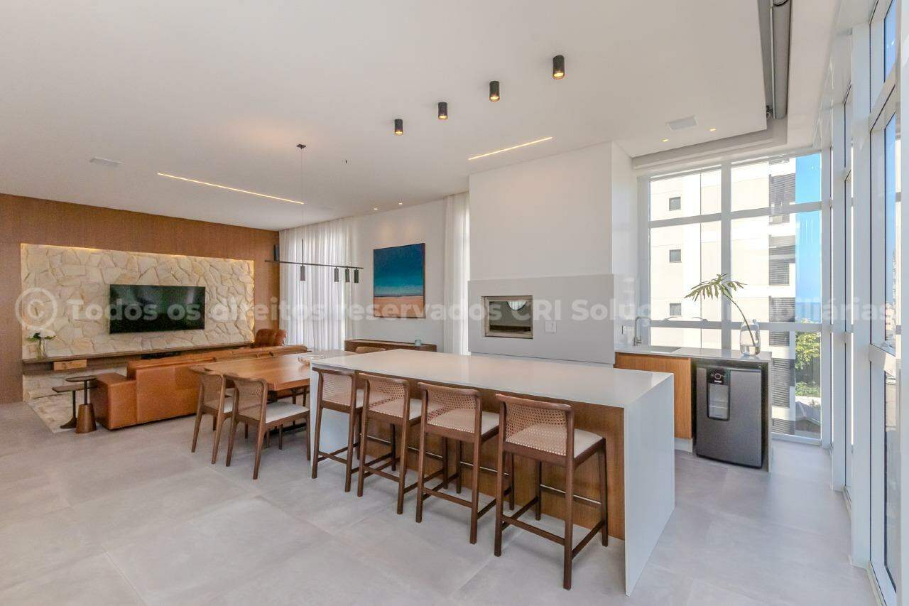 Apartamento com 03 Suítes no Four Seasons na Praia Brava de Itajaí