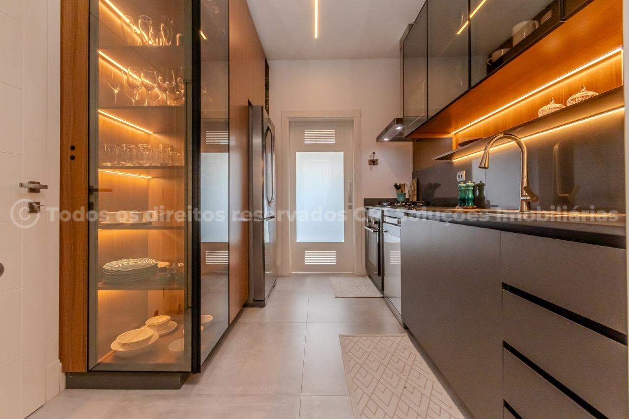 Foto do imóvel Apartamento com 03 Suítes no Four Seasons na Praia Brava de Itajaí 