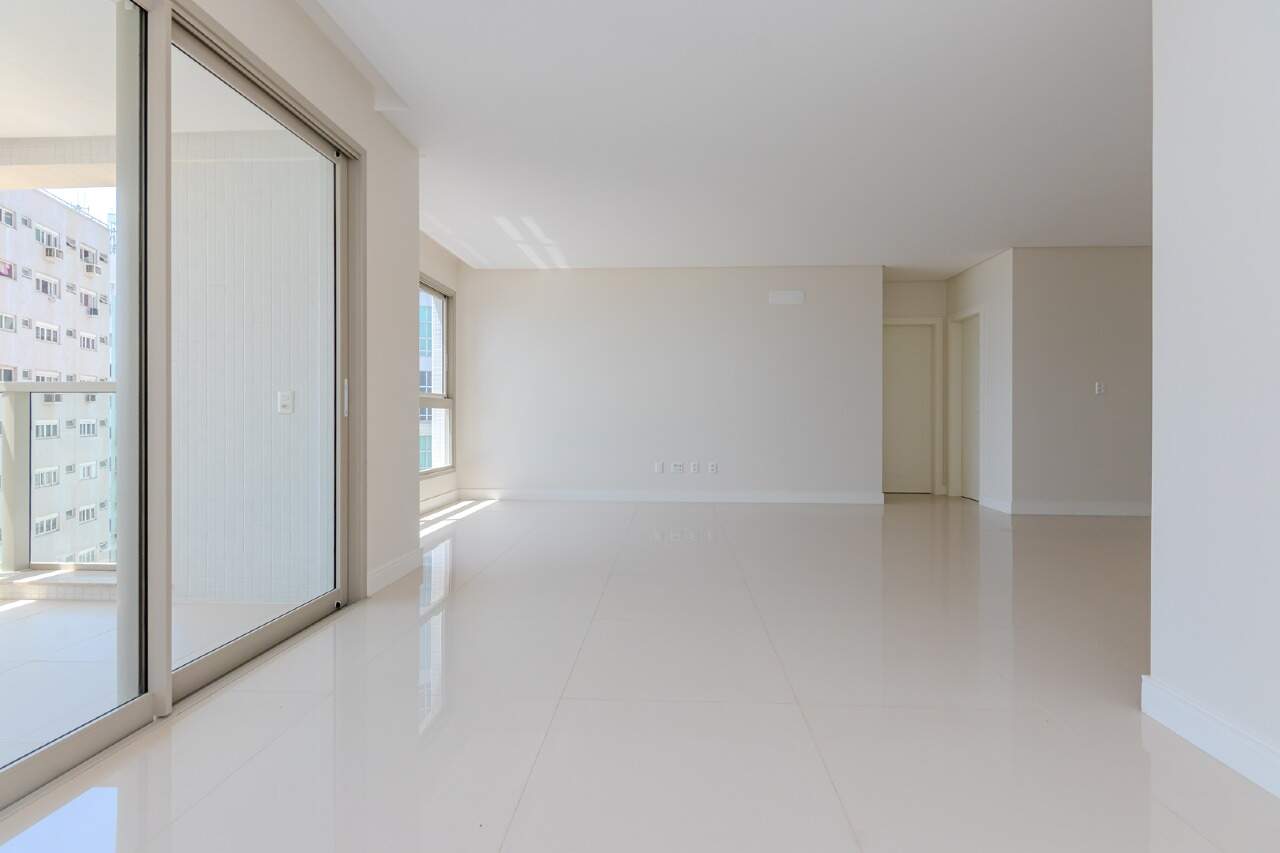 Foto do imóvel Apartamento 4 Suítes no Ilhas Marianas na Barra Sul de Balneário Camboriú