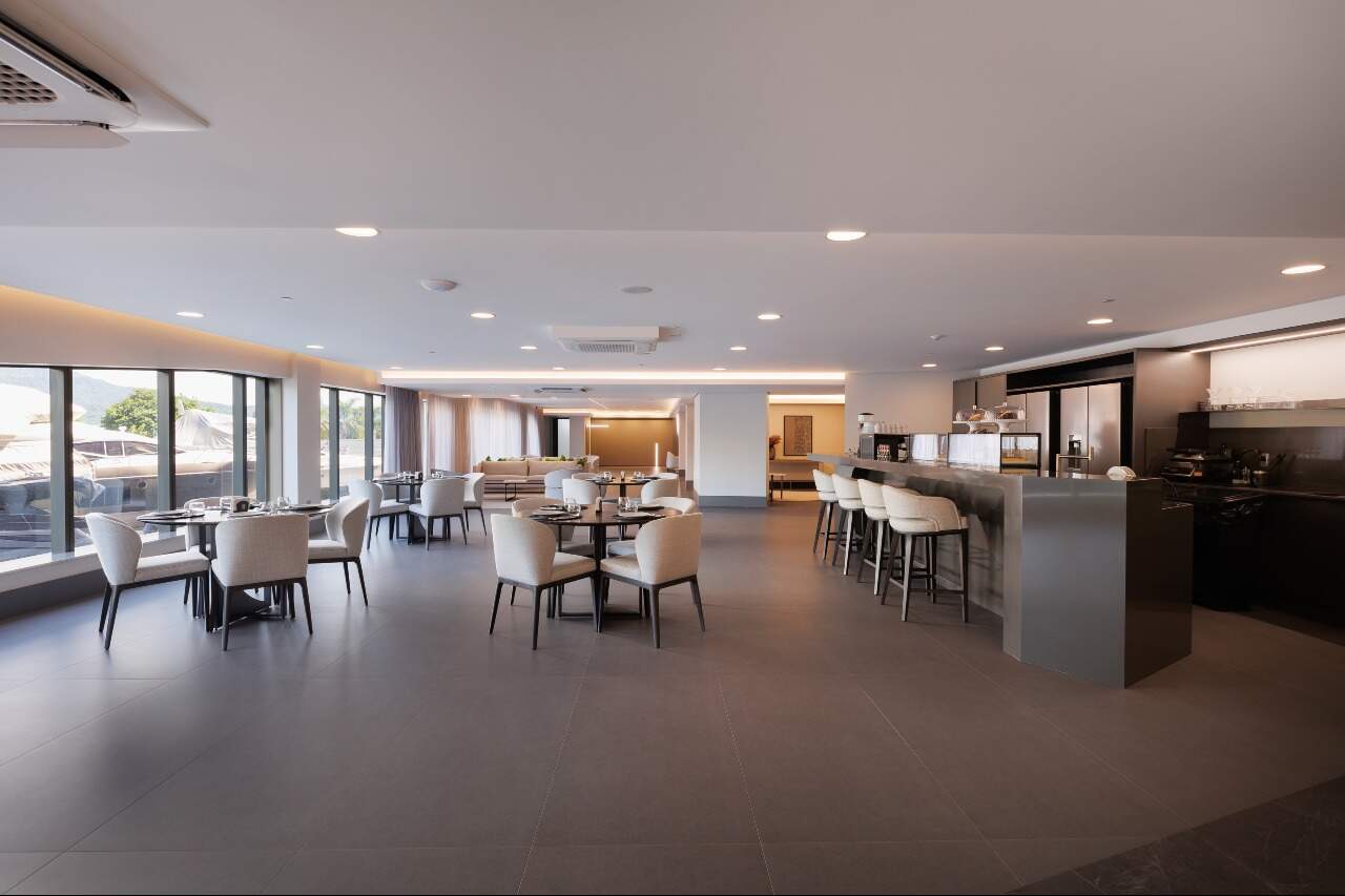 Foto do imóvel Apartamento no Yachthouse com 4 suítes e 3 vagas – Barra Sul, Balneário Camboriú