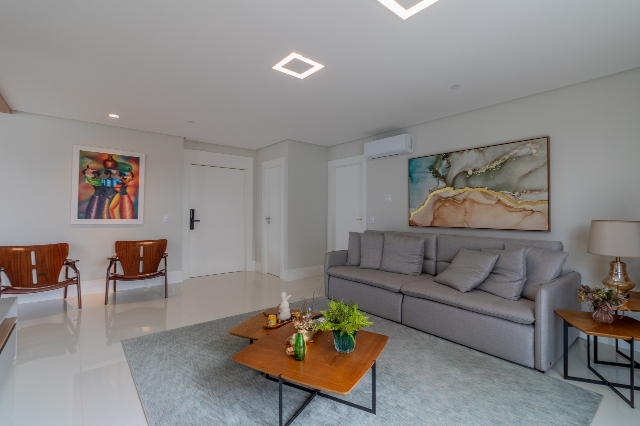 Foto do imóvel Apartamento Frente Mar com 4 suítes no Epic Tower em Balneário Camboriú | Vida na praia