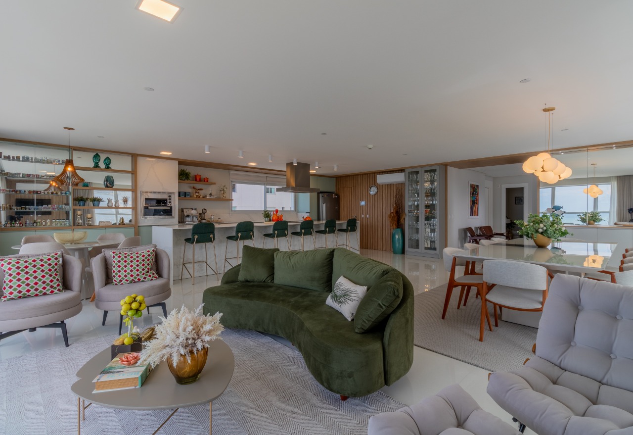 Foto do imóvel Apartamento Frente Mar com 4 suítes no Epic Tower em Balneário Camboriú | Vida na praia