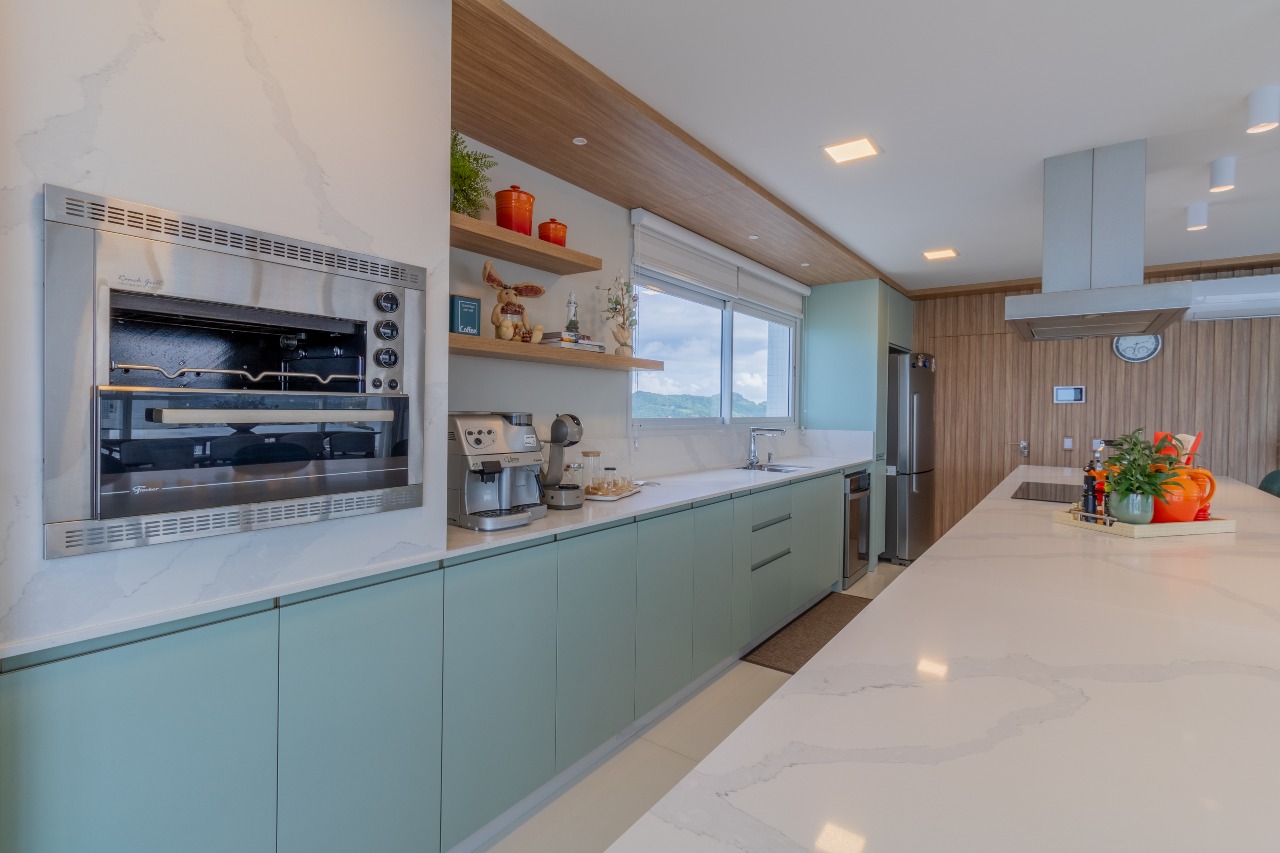 Foto do imóvel Apartamento Frente Mar com 4 suítes no Epic Tower em Balneário Camboriú | Vida na praia