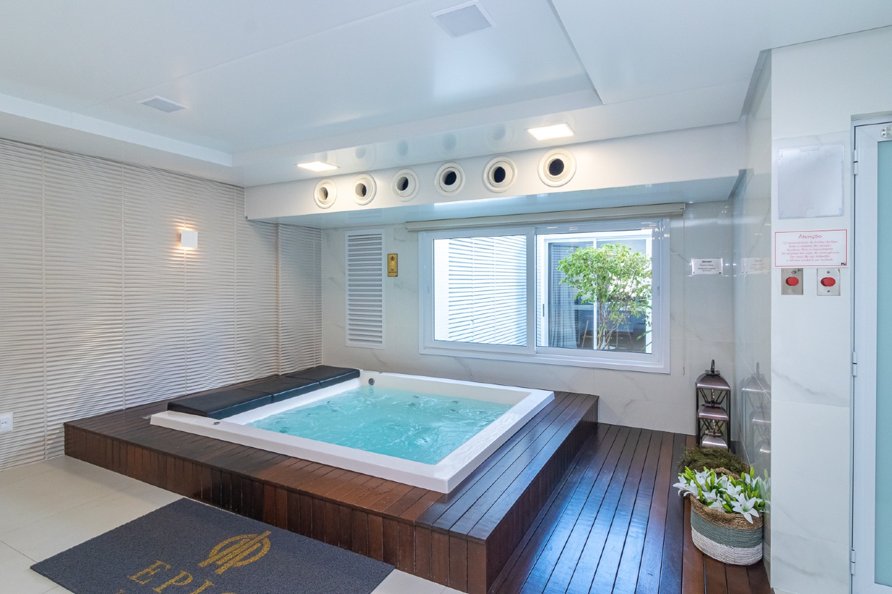 Foto do imóvel Apartamento Frente Mar com 4 suítes no Epic Tower em Balneário Camboriú | Vida na praia