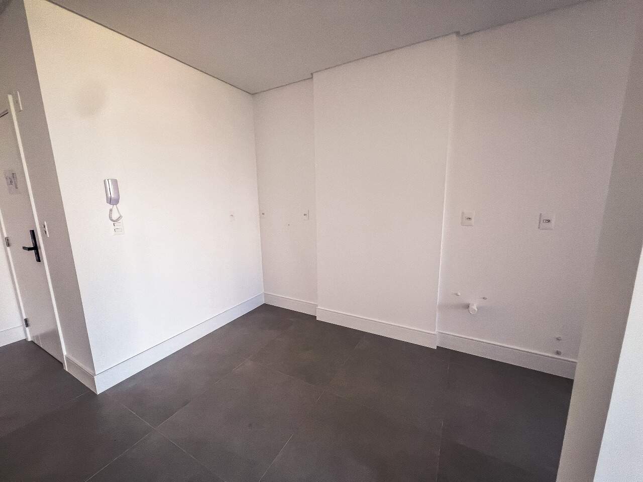 Foto do imóvel Apartamento 3 dormitórios no Residencial Ilha de Maui na Praia Brava Itajaí | Vida na praia