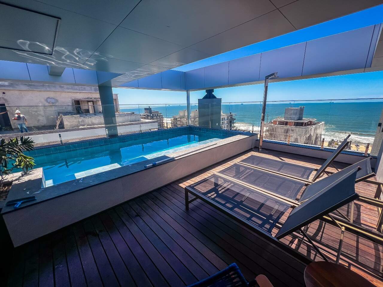Foto do imóvel Apartamento 3 dormitórios no Residencial Ilha de Maui na Praia Brava Itajaí | Vida na praia