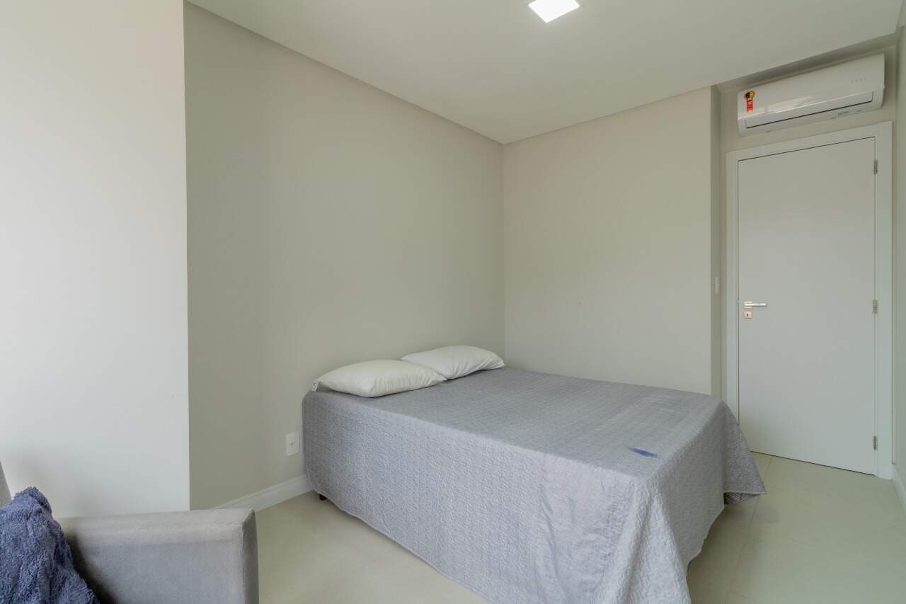 Foto do imóvel Apartamento com 3 Dormitórios no Empreendimento Brava West na Praia Brava Itajaí