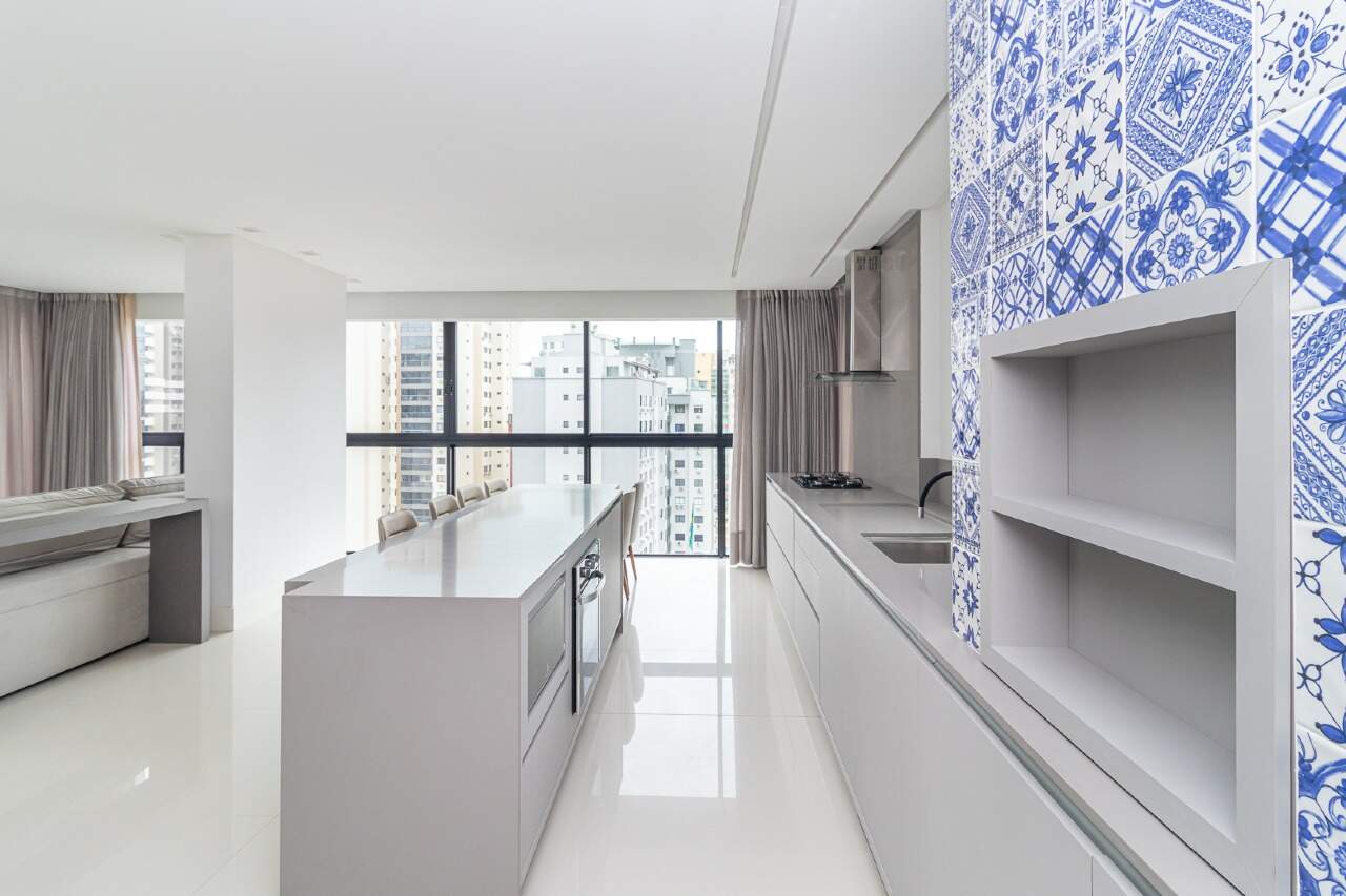 Foto do imóvel Apartamento 3 suítes mobiliado no Boulevard Brasil Balneário Camboriú 