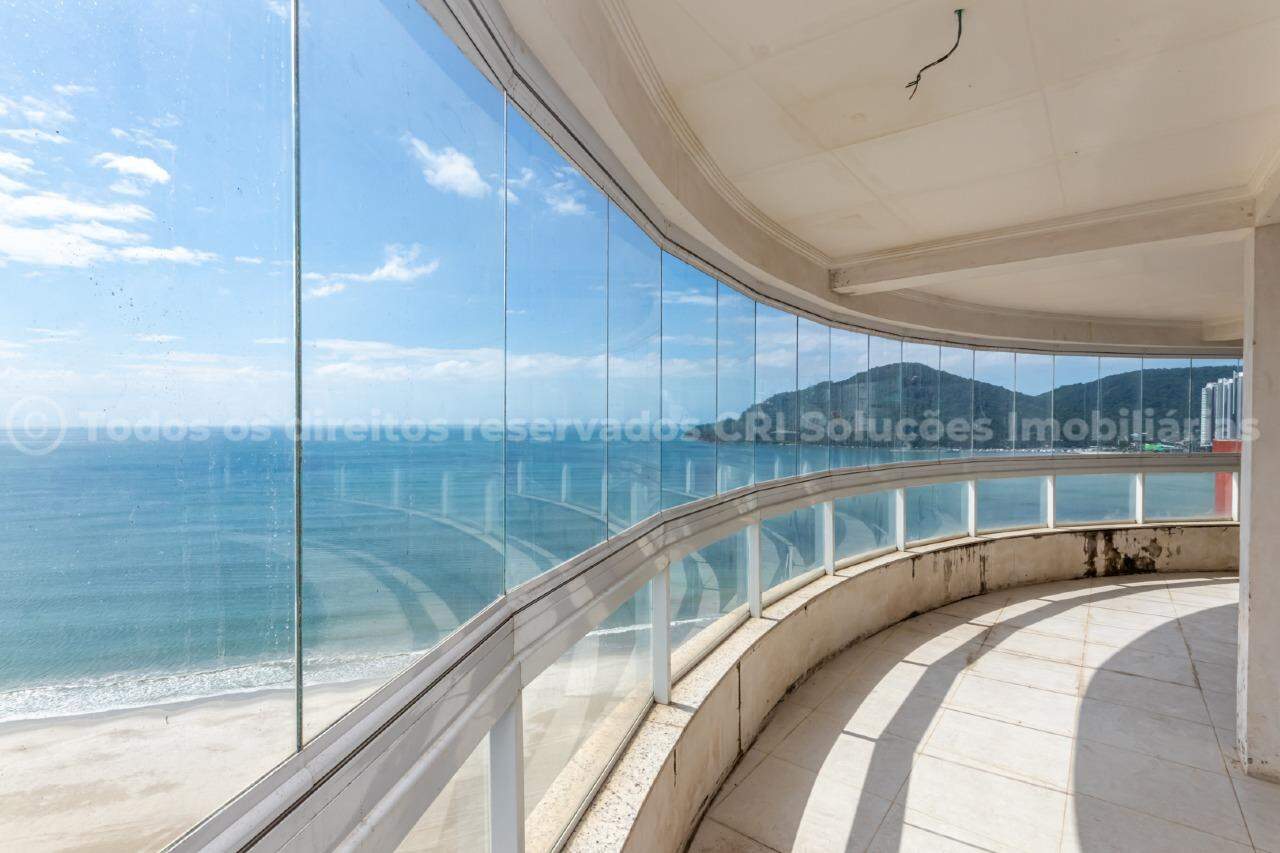 Foto do imóvel Apartamento Vista Mar com 04 Dormitórios á venda no Edifício Princess em Balneário Camboriú