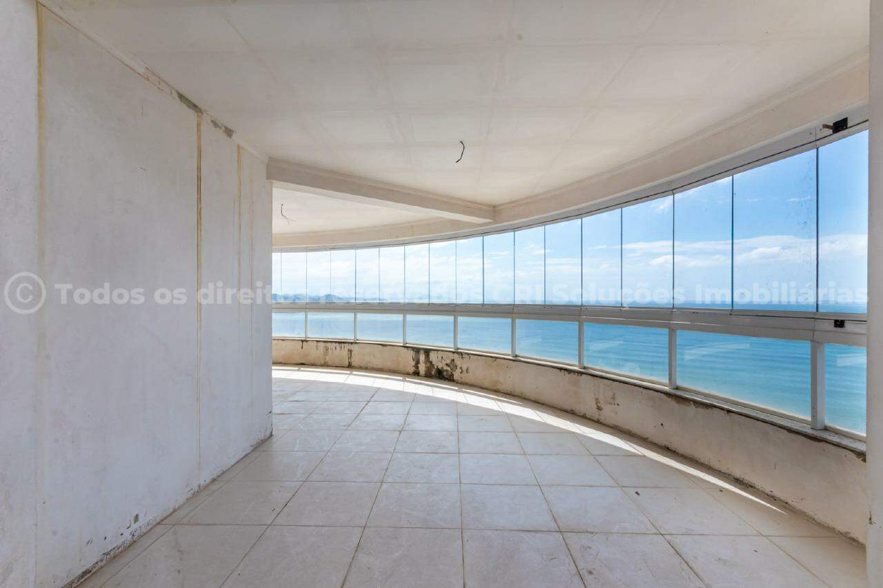 Foto do imóvel Apartamento Vista Mar com 04 Dormitórios á venda no Edifício Princess em Balneário Camboriú