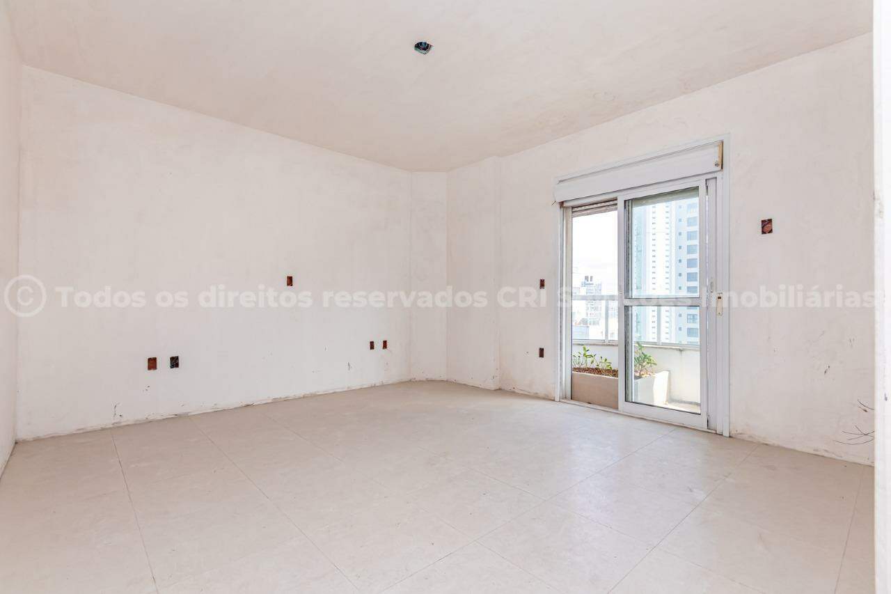 Foto do imóvel Apartamento Vista Mar com 04 Dormitórios á venda no Edifício Princess em Balneário Camboriú